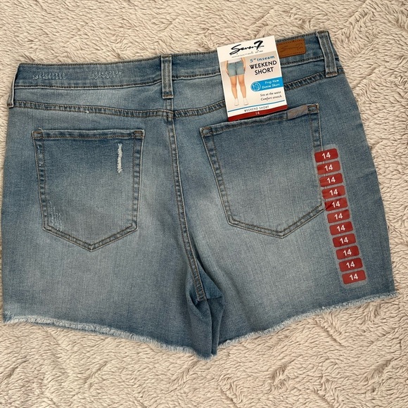 NWT Seven 7 Weekend Shorts Size 14 - Picture 3 of 4